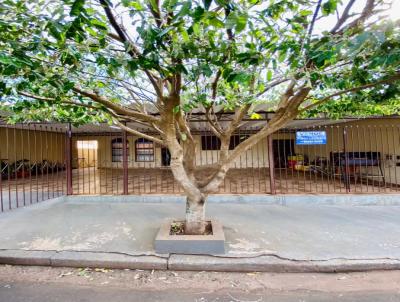 Casa para Venda, em Assis, bairro Vila Ebenezer, 3 dormit�rios, 1 banheiro, 3 vagas