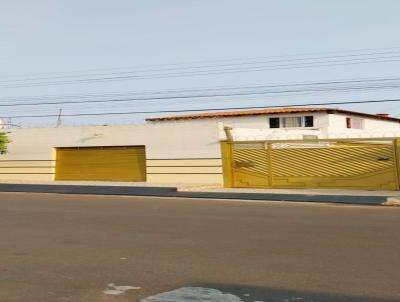 Casa para Venda, em Paragua�u Paulista, bairro vila central, 2 dormit�rios, 1 banheiro, 1 su�te, 4 vagas