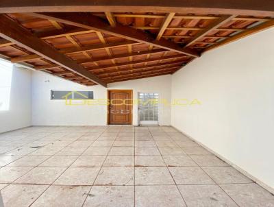 Casa para Venda, em Assis, bairro Vila Nova Santana, 2 dormit�rios, 1 banheiro, 2 vagas