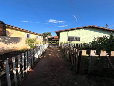 Casa para Venda, em Assis, bairro vila fabiano, 2 dormit�rios, 1 banheiro, 2 vagas