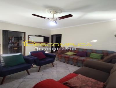 Casa para Venda, em Assis, bairro VILA ADILETA, 3 dormit�rios, 1 banheiro, 1 vaga