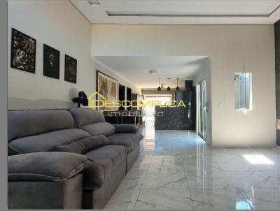 Casa para Venda, em Assis, bairro Conjunto Habitacional Assis IV, 2 dormit�rios, 1 banheiro, 2 su�tes, 3 vagas