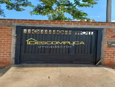 Casa para Venda, em Assis, bairro Jardim Nossa Senhora de F�tima, 2 dormit�rios, 1 banheiro, 2 vagas